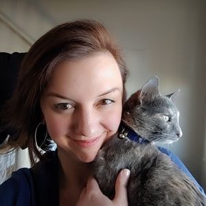 Meet your Posher, Stephanie